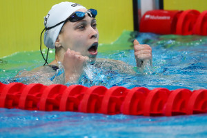 Veres Laura jogosan örült: mindenkit legyőzött 200 m vegyesen a felnőtt ob-n Fotó: Derencsényi István/MÚSZ