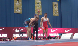 Kihirdetik a török Európa-bajnok győzelmét Korcsog Milán ellen Fotó: MBSZ