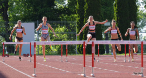 Mátó Sára és Molnár Janka is egyre kiemelkedőbb időket fut 400 m gáton Fotó: Tom Sch
