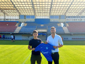 Burai (balra) Szlovéniában folytatja Forrás: VIP Football Agency