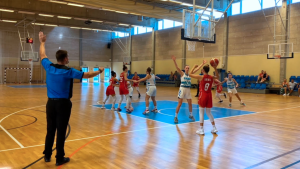 Az U16-os lányok a szlovénok ellen egy győzelemmel és egy vereséggel hangoltak a Challengerre Forrás: MKOSZ