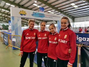 Mind a négy U17-es magyar lány a döntőben Forrás: MÖSZ