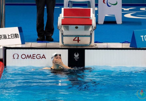 Konkoly Zsófia a 100 pillangó döntője után Forrás: Magyar Paralimpiai Csapat