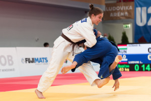 Özbas Szofi (fehérben) bronzérmes a budapesti U23-as Eb-n Forrás: MJSZ