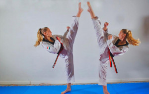 Különösen nagy remények övezik a Márton ikrek, Luana és Viviana szereplését a szarajevói junior Eb-n Forrás: wtftaekwondo.hu