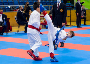 A legkisebbek is ízelőt adtak „harckészültségükből” Forrás: karate.hu