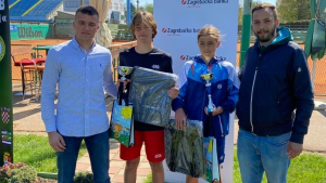 Tóth Ákos (balról a második) győzött a horvát tornán Forrás: Hungarian Tennis/Facebook