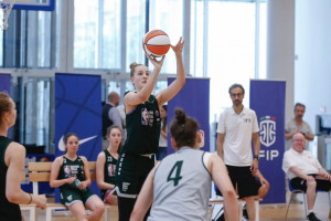 Toman Petra NBA-sztároktól és neves edzőktől tanulhatott Milánóban Forrás: BWB / Italbasket