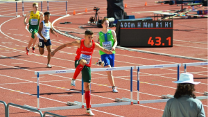 Takács Gergő 400 gáton U18-as Eb-bronzérmes Forrás: MASZ 