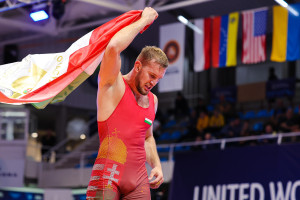 A kötöttfogású Takács István (87 kg) duplázott az idén: az U23-as Eb-arany után a korosztály vb-elsőségét is begyűjtötte Forrás: UWW/MBSZ