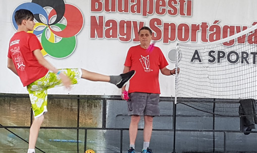 Békatalp és bohóccipő